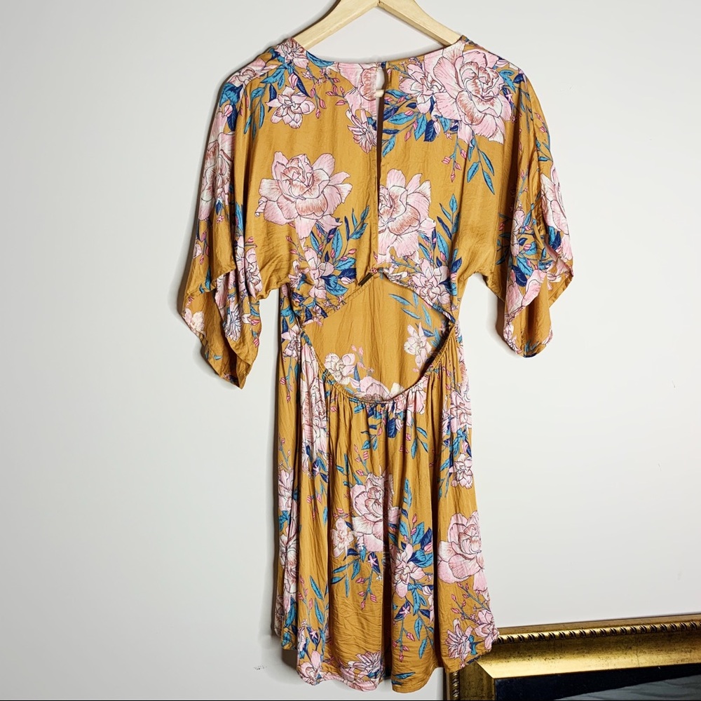 BILLABONG GOLDEN LIGHT FLORAL SHIFT DRESS - Picture 5 of 11